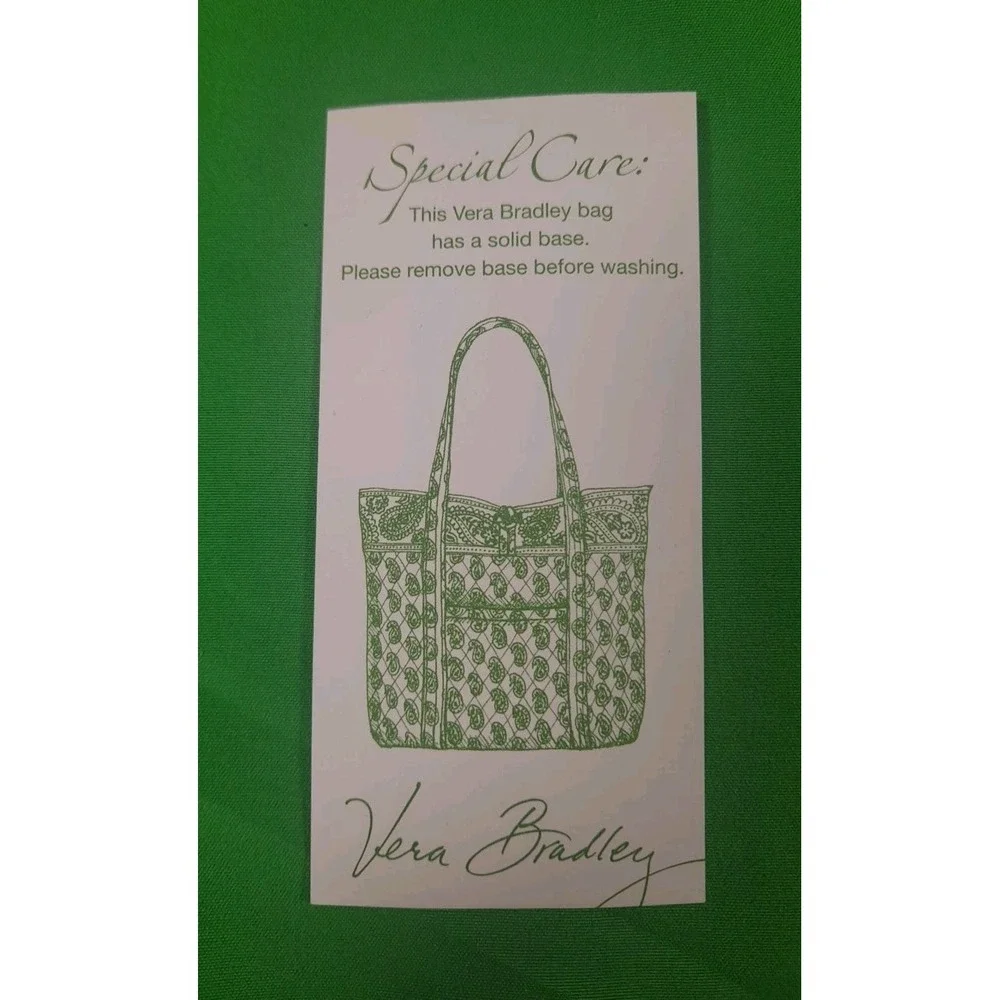 NWT Vera Bradley Vintage Retired Black Pirouette Travel Weekend Diaper Bag Quilt - Picture 11 of 15